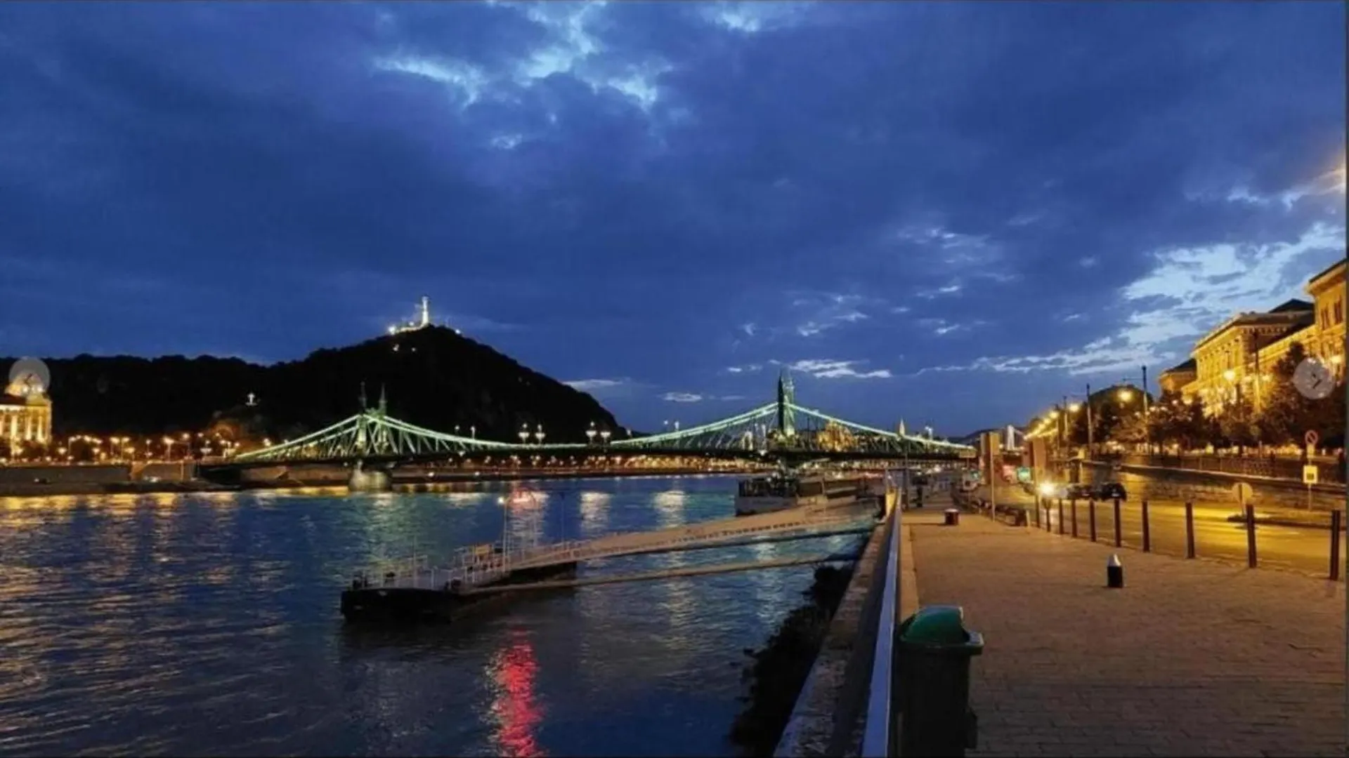 Dream Destination Apartment Budapest Hungary